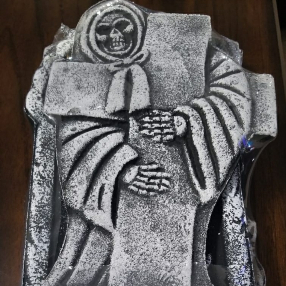 Halloween 4-Piece Tombstone Set